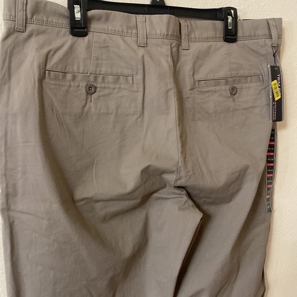 Roundtree & Yorke Trim Fit Flat Front Pants 40X30 - Picture 7 of 9